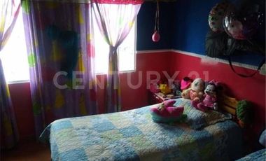 Casa en conjunto cerrado Lindos acabados Barrio Bochica sur.