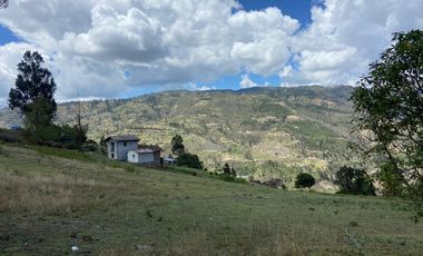 HERMOSO TERRENO EN VENTA, SECTOR CHICAN UZHUPUD