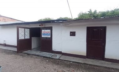 VENTA de CASA LOTE en GARZON