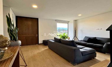 Espectacular casa esquinera con vista al lago tipo Aliso en Oikos, Cajicá