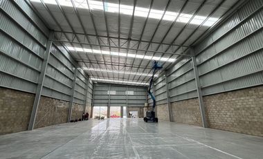 Bodega Industrial en Renta  1,766 m2 Santa Cruz de las Flores, Jal.