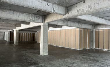 Amplio Local Comercial de 1,033 m² con Uso de Suelo Mixto en Tlalpan Centro