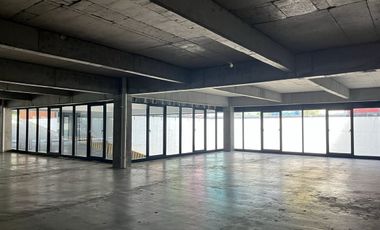 Amplio Local Comercial de 1,033 m² con Uso de Suelo Mixto en Tlalpan Centro