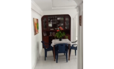APARTAMENTO EN VENTA DIAMANTE II PRIMER PISO AREA AMPLIA