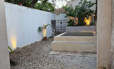 Casa en Venta en la Avenida Itzaes, en el Centro de la Ciudad de Mérida, Yuc.