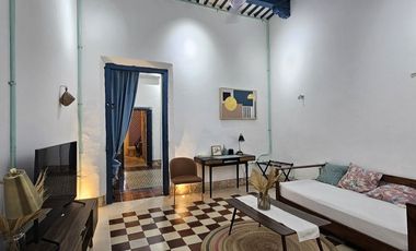 Casa en Venta en la Avenida Itzaes, en el Centro de la Ciudad de Mérida, Yuc.