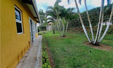 SE VENDE ESPECTACULAR TEMPERADERO EN CONDOMINIO