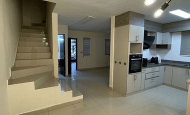 CASA CON DEPA TIPO LOFT EN VENTA, ANAHUAC SAN PATRICIO  - ESCOBEDO N.L.