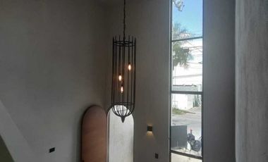 Casa en venta con acabados de lujo en García Ginerés