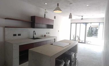 Casa en venta con acabados de lujo en García Ginerés