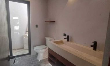 Casa en venta con acabados de lujo en García Ginerés