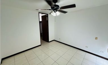 Alquilo Apartamento en PH Altavista Towers