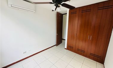 Alquilo Apartamento en PH Altavista Towers