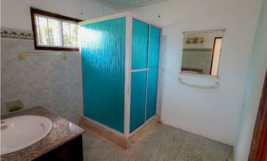 BOQUETE / ALTO BOQUETE / 1800M2 / 3 HABITACION / TOTALMENTE CERCADA