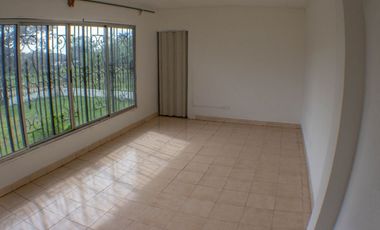 BOQUETE / ALTO BOQUETE / 1800M2 / 3 HABITACION / TOTALMENTE CERCADA