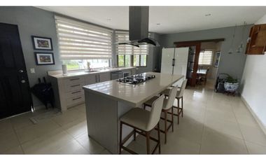 BOQUETE / HACIENDA LOS MOLINOS / 1400 M2 / 4 HABIT / BALCON / TERRAZA
