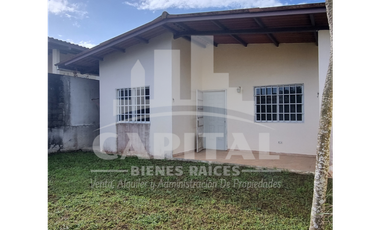 CASA A LA VENTA EN RESIDENCIAL LAS VERDES - PANAM OESTE
