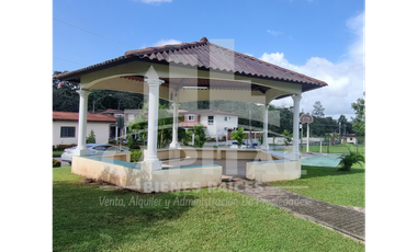 CASA A LA VENTA EN RESIDENCIAL LAS VERDES - PANAM OESTE