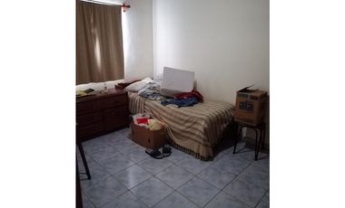 venta lote con  chalet 3 ambientes gran parque