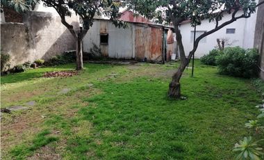 venta lote con  chalet 3 ambientes gran parque