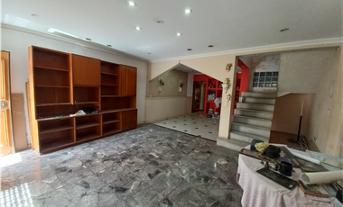 CHALET CALLE LIMA