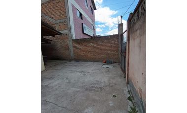 Inversión inteligente en el corazón de Cayambe!!, Terreno con Casa!!