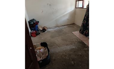 Inversión inteligente en el corazón de Cayambe!!, Terreno con Casa!!
