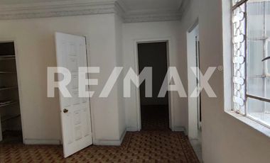 Venta de Edificio comercial sobre Calzada de Guadalupe - (3)