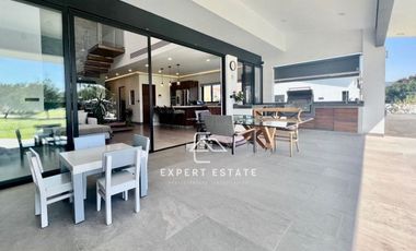 Casa venta PARAÍSO COUNTRY CLUB - Nueva con súper diseño y vistas panorámicas