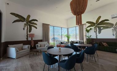 CASA PRE VENTA MÉRIDA, UNA PLANTA, LUJOSA, 402M2, PRIVADA ADANA XCANATUN.