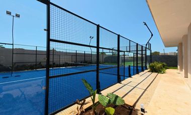 CASA PRE VENTA MÉRIDA, UNA PLANTA, LUJOSA, 402M2, PRIVADA ADANA XCANATUN.