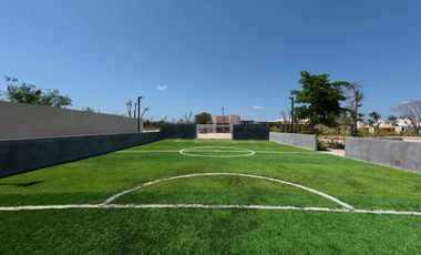 CASA PRE VENTA MÉRIDA, UNA PLANTA, LUJOSA, 402M2, PRIVADA ADANA XCANATUN.