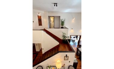 RESIDENCIA DE CATEGORIA SOBRE DOS LOTES 1229m2 EN BARRIO LOS TRONCOS