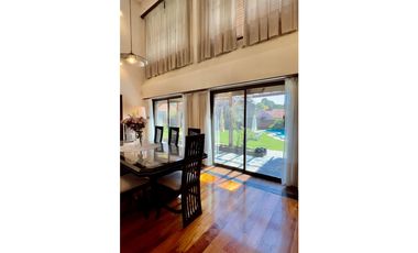 RESIDENCIA DE CATEGORIA SOBRE DOS LOTES 1229m2 EN BARRIO LOS TRONCOS