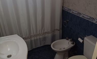 Casa PH en venta en Gerli Este