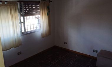 Casa PH en venta en Gerli Este