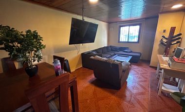 Casa en venta en LA GRANJA