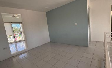 Venta Casa sobre Av. Principal ideal para Negocio, Altabrisa.