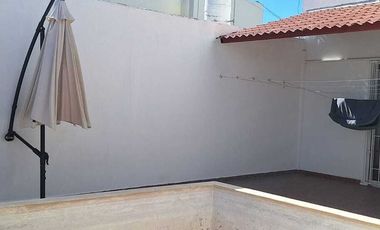 Venta Casa sobre Av. Principal ideal para Negocio, Altabrisa.