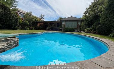 Casa en Venta en The Grange School - Country Club - Metro Príncipe de Gales