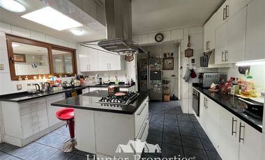 Casa en Venta en The Grange School - Country Club - Metro Príncipe de Gales