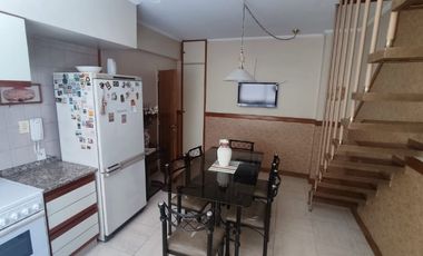 Casa PH en venta en Ramos Mejia Sur