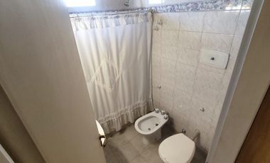 Casa PH en venta en Ramos Mejia Sur