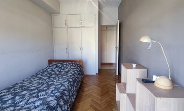 Casa PH en venta en Ramos Mejia Sur