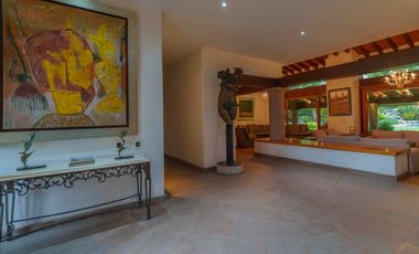 Finca de Lujo en Los Apantles, Jiutepec