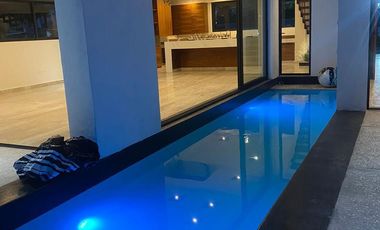 Espectacular residencia en Fracc Paraiso Country Club, Morelos