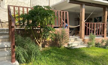 Linda casa en venta en fraccionamiento en Av. Palmira, Mor.