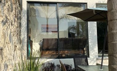 Linda casa en venta en fraccionamiento en Av. Palmira, Mor.
