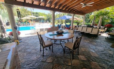 Espectacular residencia en Los Apantles, Morelos