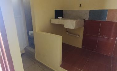 locales comerciales en venta con cuartos en la parte de arriba